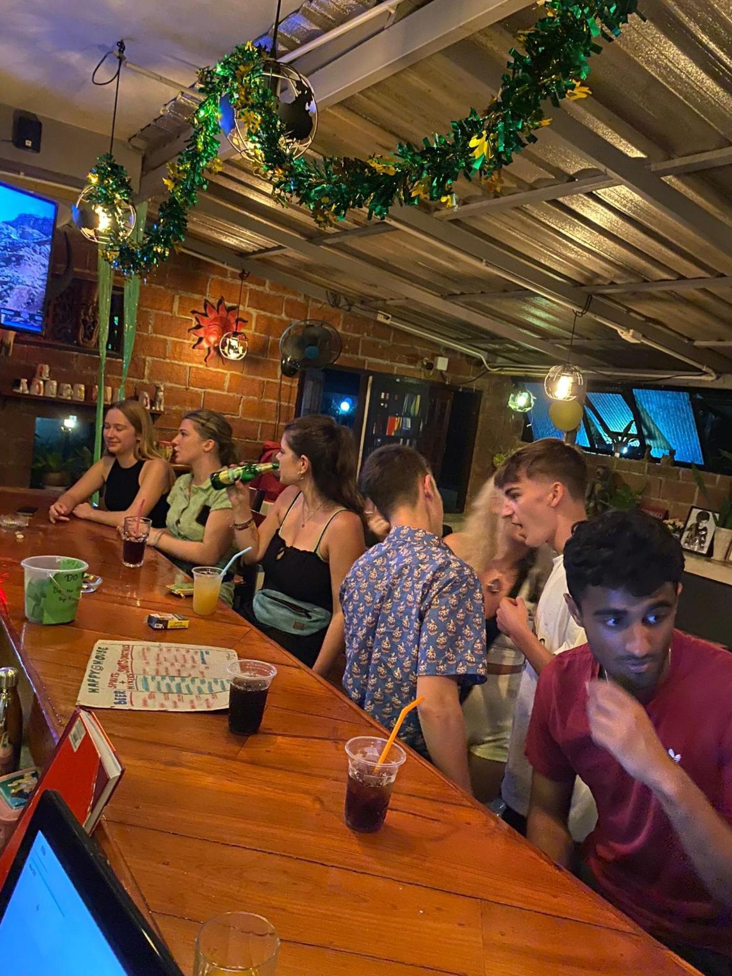 Hostel Happy House Backpackers Pai Exterior foto