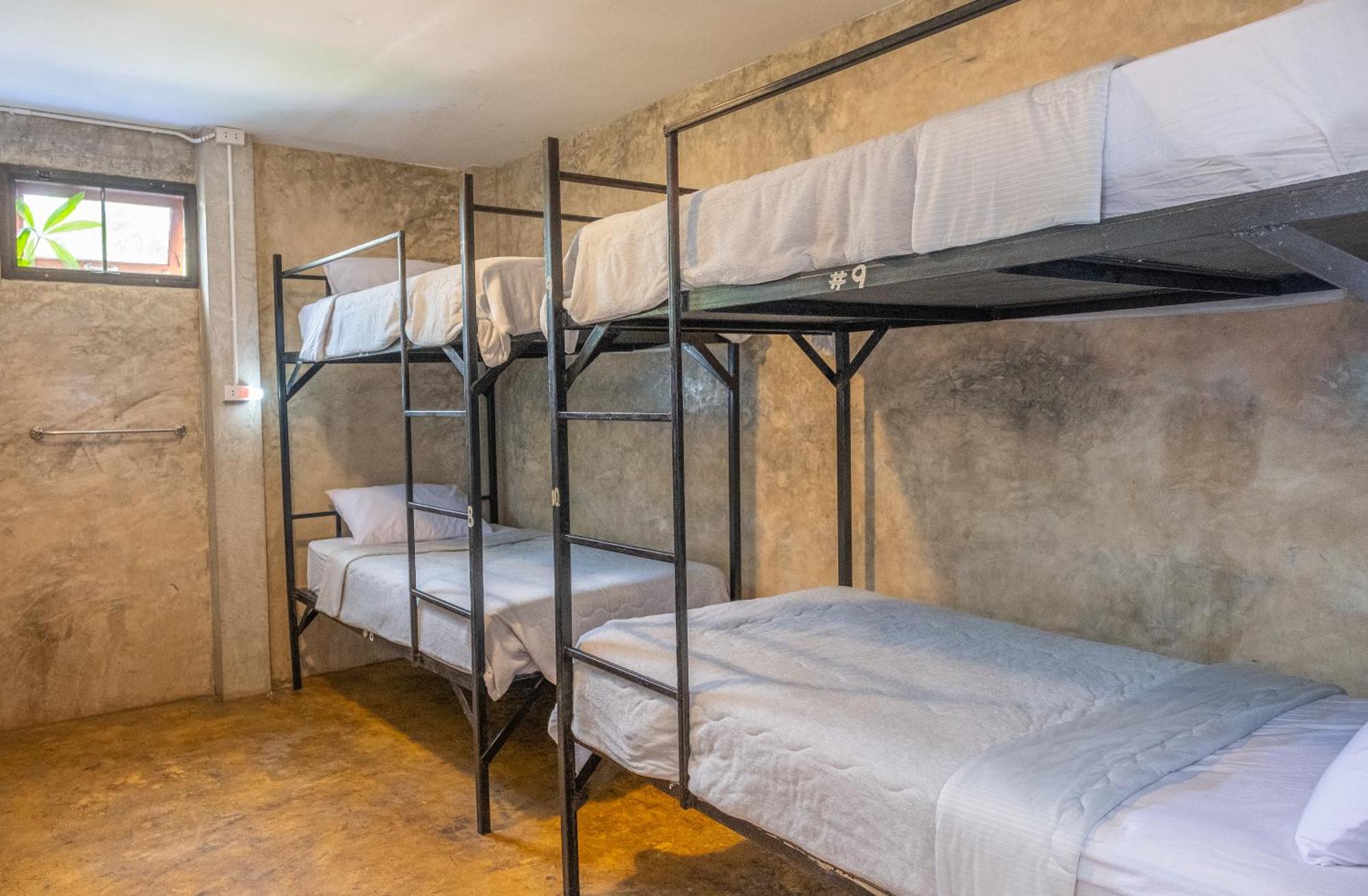 Hostel Happy House Backpackers Pai Exterior foto
